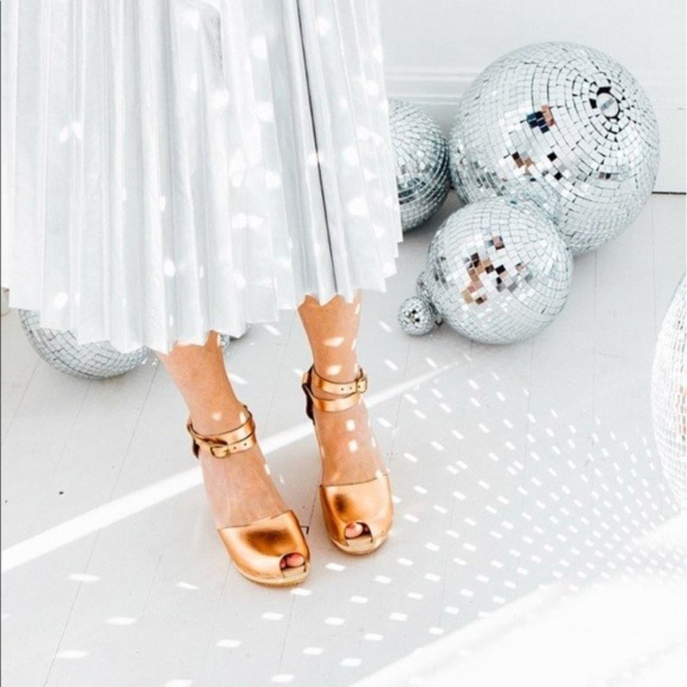 Bryr Annabelle Peep Toe Clogs - Rose Gold - 37, 7, 7.5 - open to offers